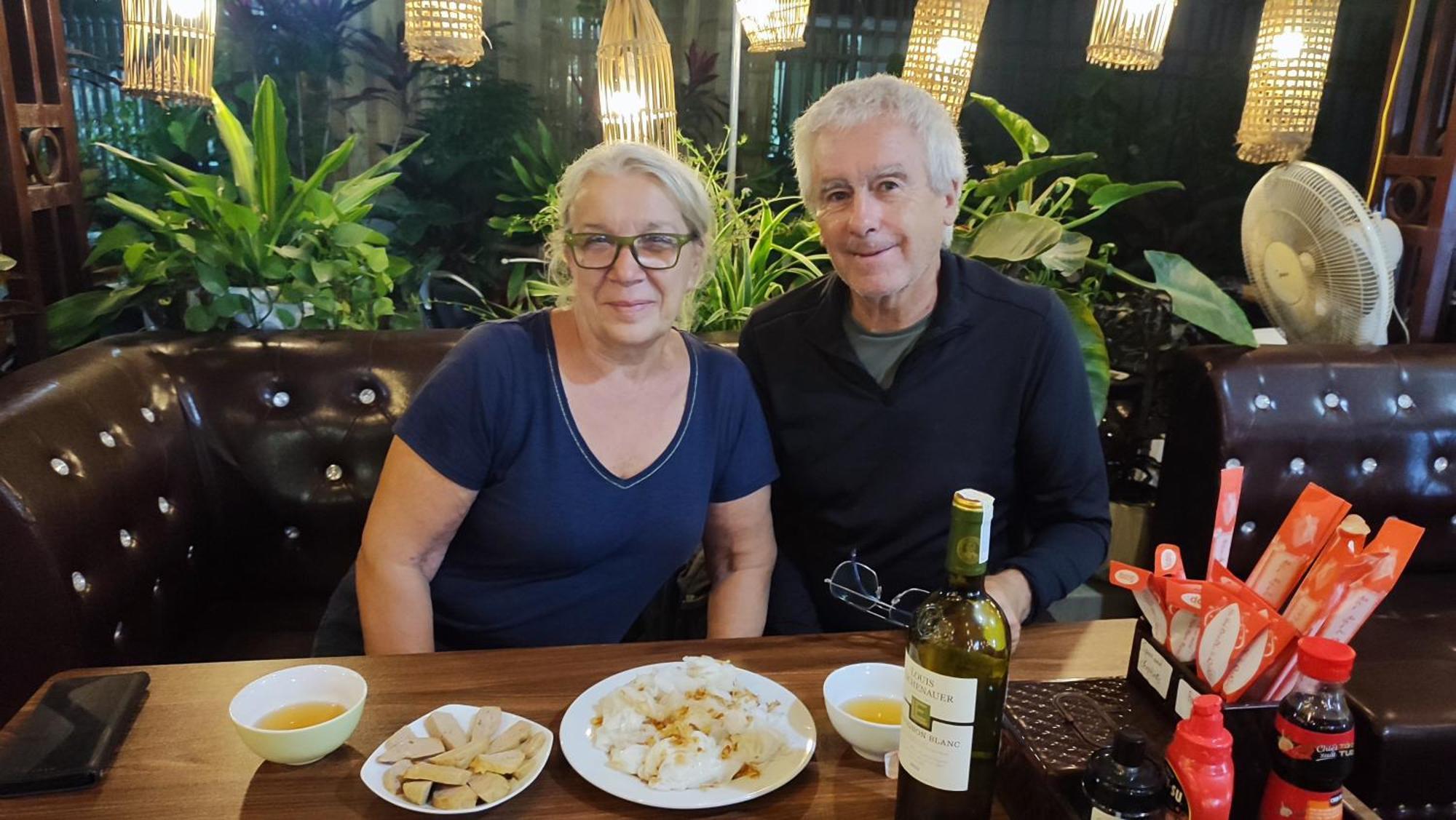 Tam Coc Lights Hotel Ниньбинь Экстерьер фото